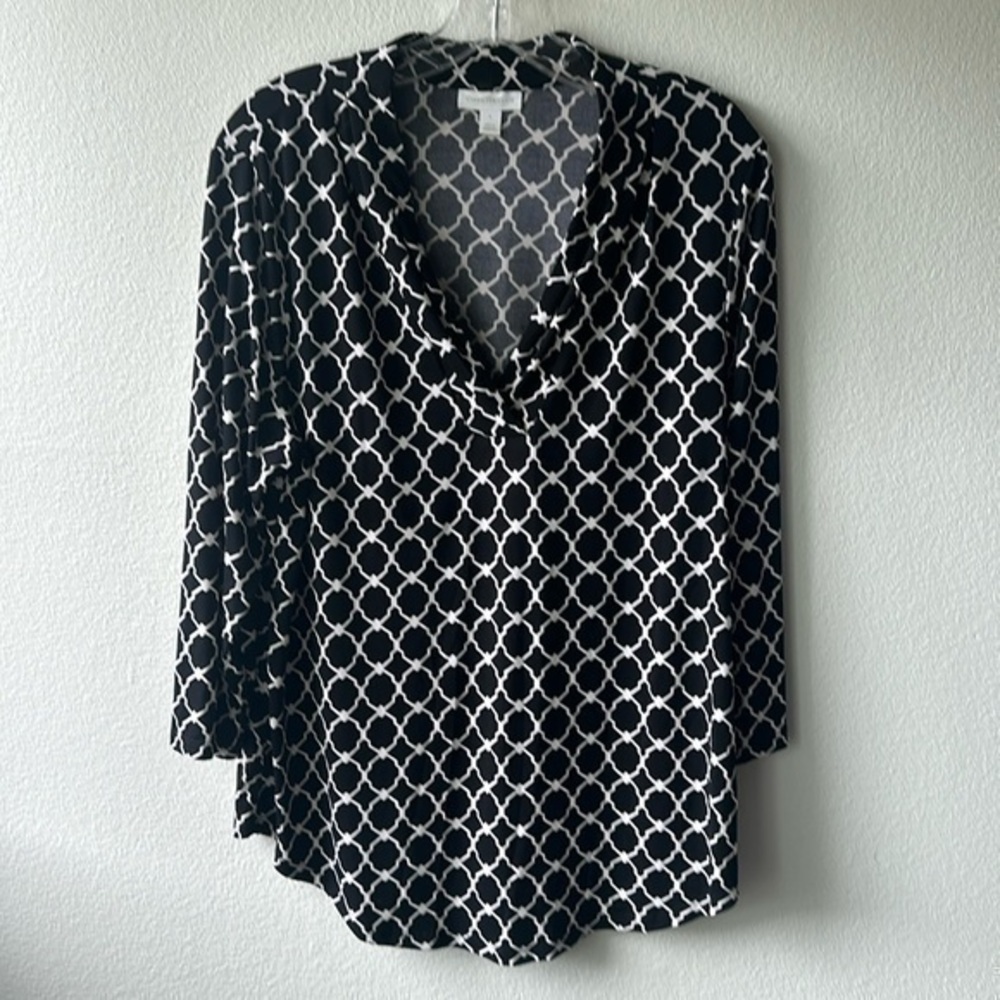 Charter Club top size Large black and white career flattering blouse